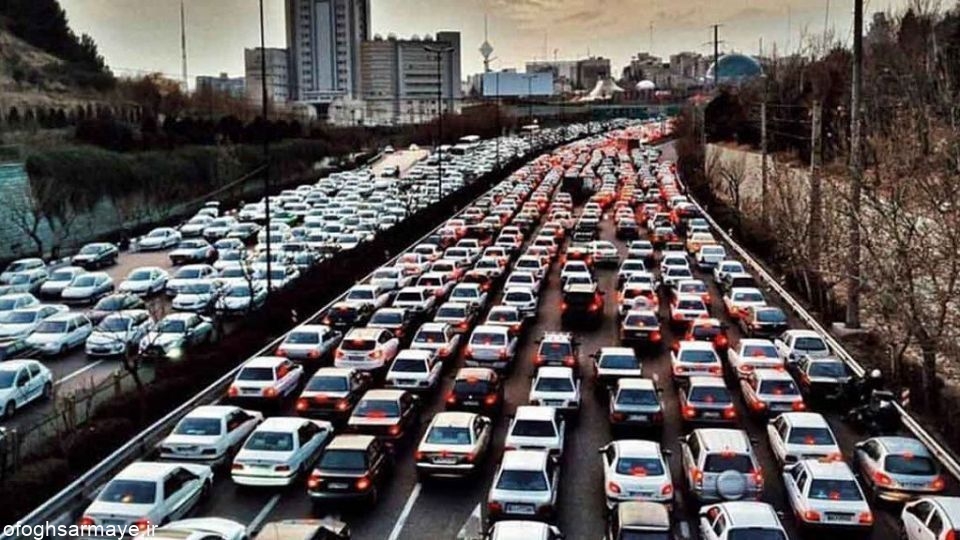 وضعیت ترافیکی معابر بزرگراهی و اصلی تهران در روز شنبه بیست و ششم تیر ماه 1400